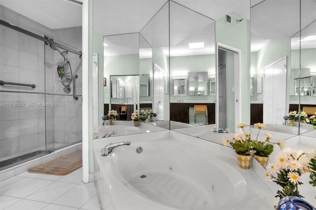 19101 Mystic Pointe Dr PH6, Aventura, FL 33180