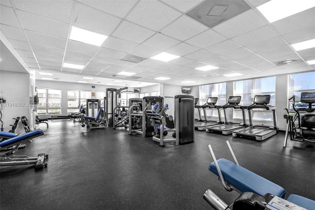 19101 Mystic Pointe Dr PH6, Aventura, FL 33180