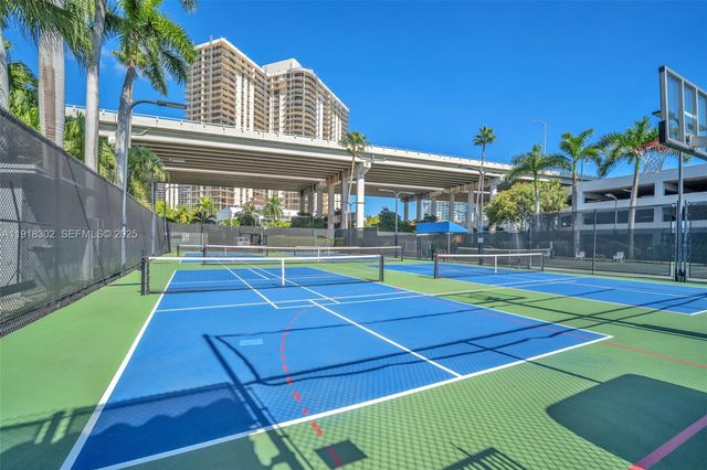 19101 Mystic Pointe Dr PH6, Aventura, FL 33180