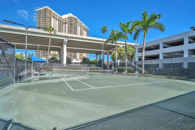 19101 Mystic Pointe Dr PH6, Aventura, FL 33180