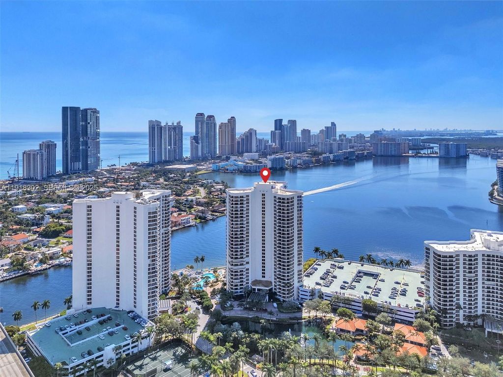 19101 Mystic Pointe Dr PH6, Aventura, FL 33180