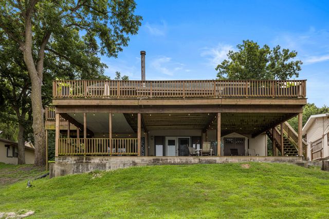 690 N Cove Court, Decatur, IL 62521