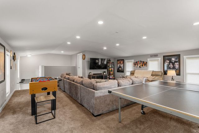 690 N Cove Court, Decatur, IL 62521