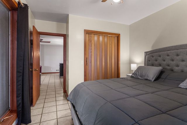 690 N Cove Court, Decatur, IL 62521