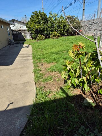 3625 Reel Cir, Sacramento, CA 95832