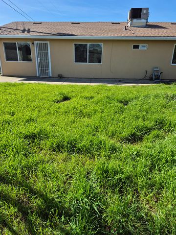 3625 Reel Cir, Sacramento, CA 95832