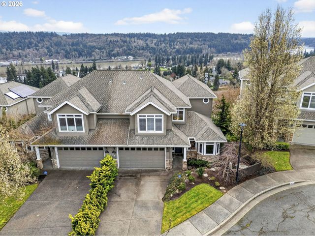 1970 HALL St, West Linn, OR 97068