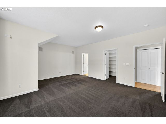 1970 HALL St, West Linn, OR 97068