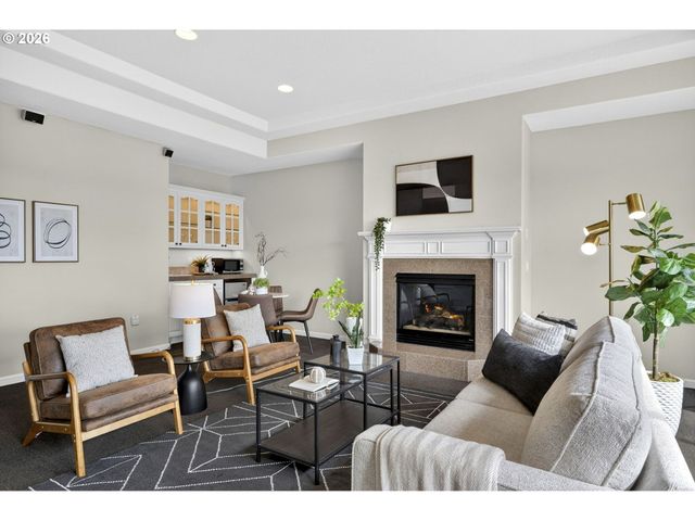 1970 HALL St, West Linn, OR 97068