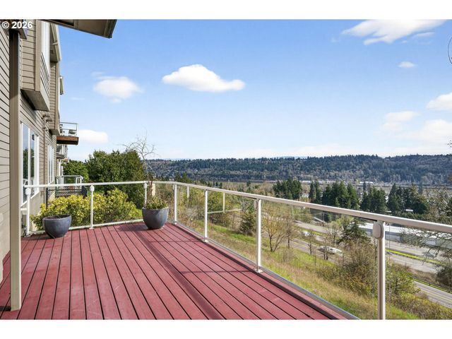 1970 HALL St, West Linn, OR 97068