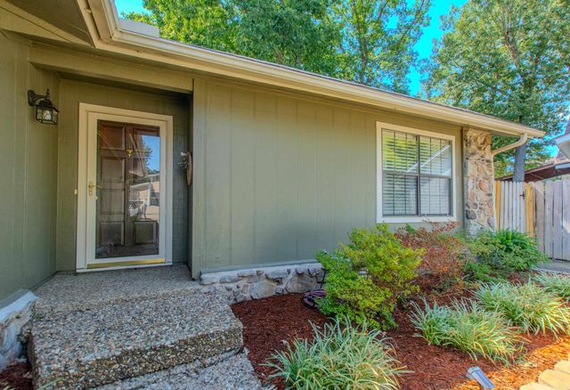 20 Coronado Cove, Maumelle, AR 72113