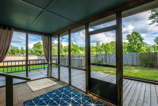 20 Coronado Cove, Maumelle, AR 72113