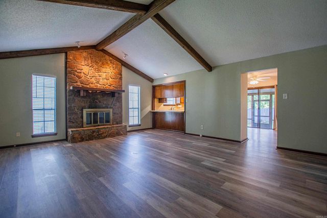 20 Coronado Cove, Maumelle, AR 72113