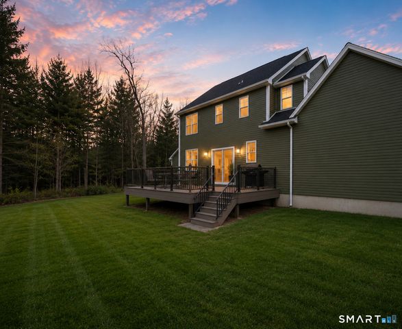 100 Cambridge Court, Simsbury, CT 06070