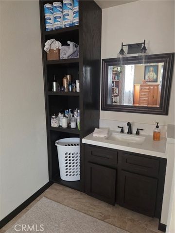 13955 IROQUOIS Road, Apple Valley, CA 92307