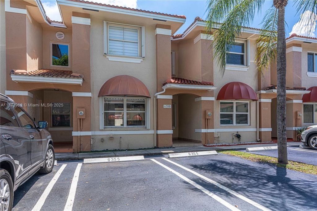 6355 SW 138th Path 6355, Miami, FL 33183