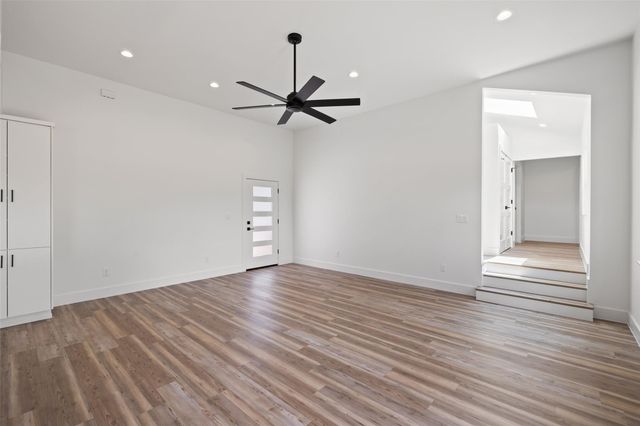 11151 State Highway 71, Unit B, Spicewood, TX 78669