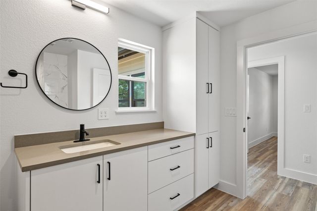 11151 State Highway 71, Unit B, Spicewood, TX 78669