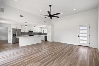 11151 State Highway 71, Unit B, Spicewood, TX 78669