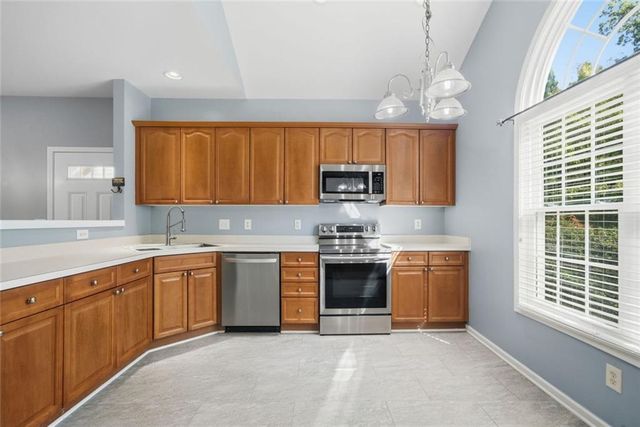 412 McAfee NW Court 14, Kennesaw, GA 30144