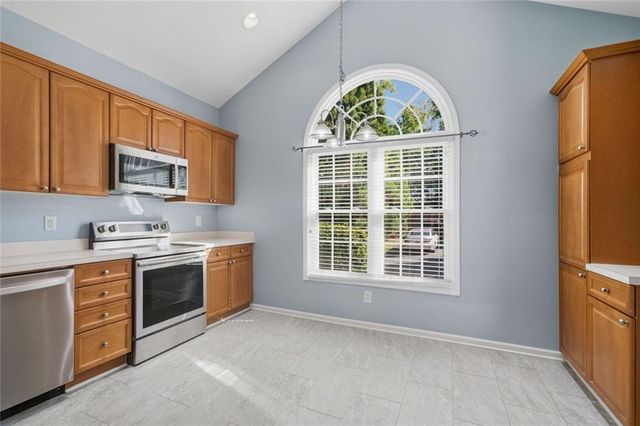 412 McAfee NW Court 14, Kennesaw, GA 30144