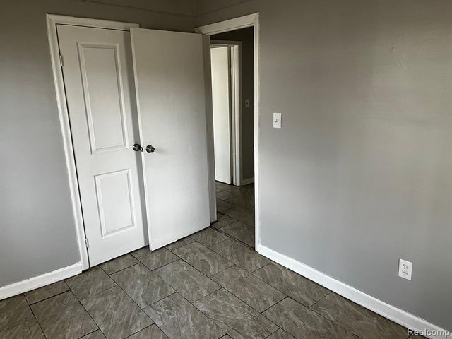 12097 Cavell Street, Livonia, MI 48150