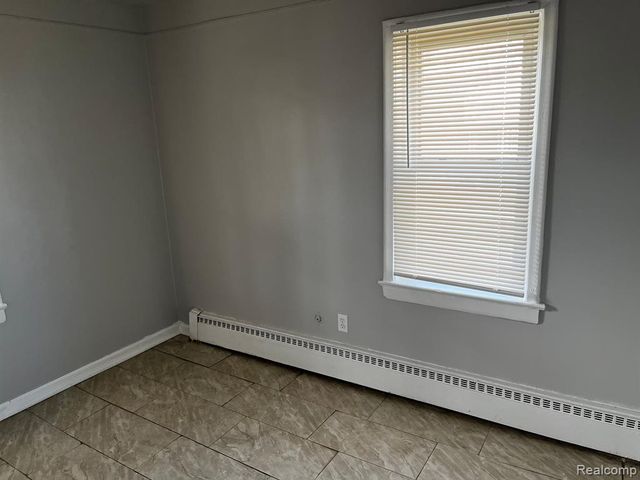 12097 Cavell Street, Livonia, MI 48150