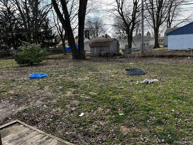 12097 Cavell Street, Livonia, MI 48150