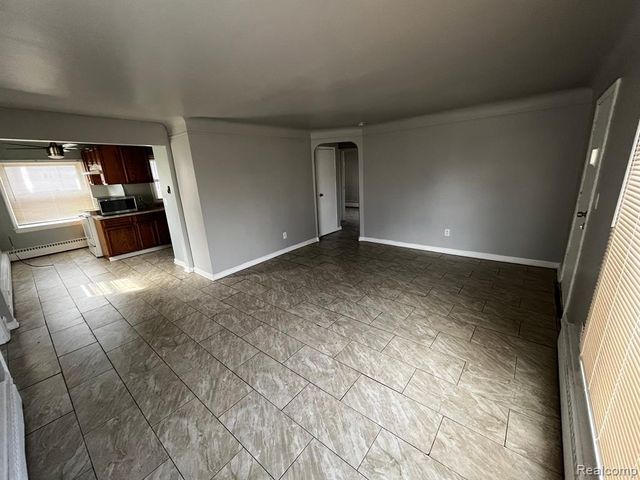 12097 Cavell Street, Livonia, MI 48150