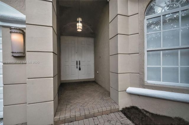 11321 NW 79th Ln, Doral, FL 33178