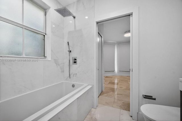 11321 NW 79th Ln, Doral, FL 33178