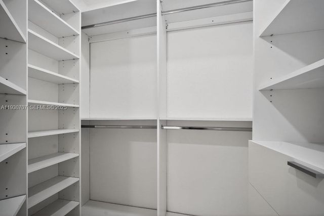 11321 NW 79th Ln, Doral, FL 33178