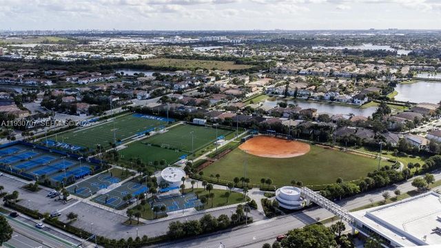 11321 NW 79th Ln, Doral, FL 33178