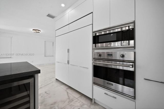 11321 NW 79th Ln, Doral, FL 33178