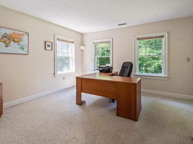 9 Tower Hill Rd, Oxford, MA 01540