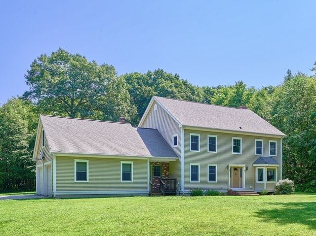 9 Tower Hill Rd, Oxford, MA 01540