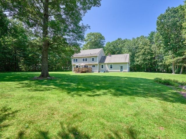 9 Tower Hill Rd, Oxford, MA 01540