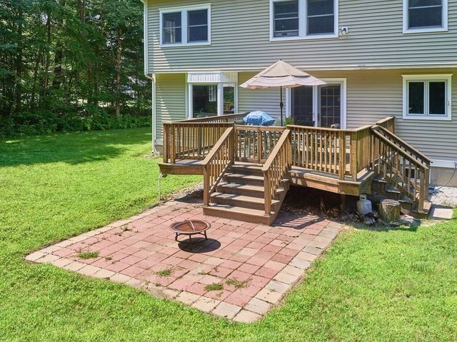 9 Tower Hill Rd, Oxford, MA 01540