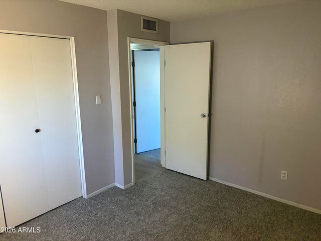 3207 W LOMA Lane 1, Phoenix, AZ 85051