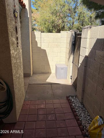 3207 W LOMA Lane 1, Phoenix, AZ 85051