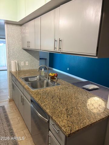3207 W LOMA Lane 1, Phoenix, AZ 85051
