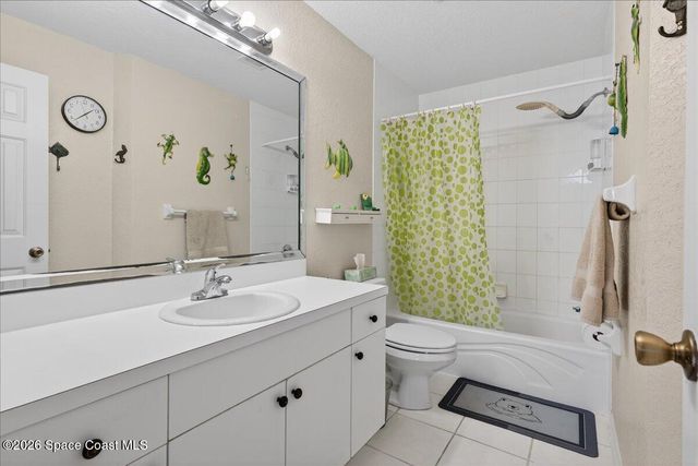 1810 Waterford Drive 6, Vero Beach, FL 32966