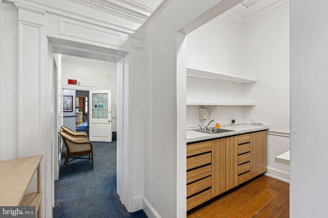 5519 GERMANTOWN AVE, Philadelphia, PA 19144