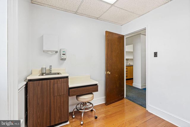 5519 GERMANTOWN AVE, Philadelphia, PA 19144