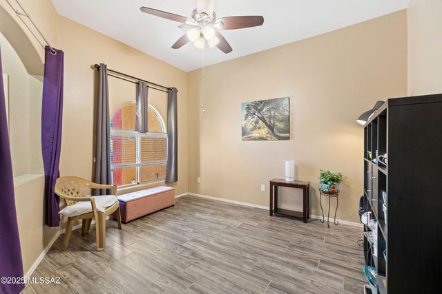 8290 W Melanitta Drive, Tucson, AZ 85757