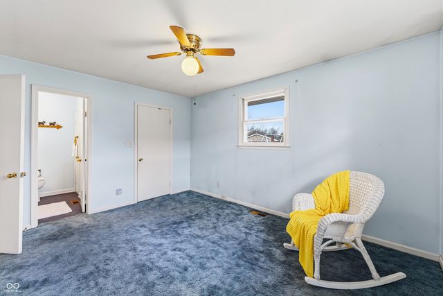 2940 Taylor Road, Columbus, IN 47203