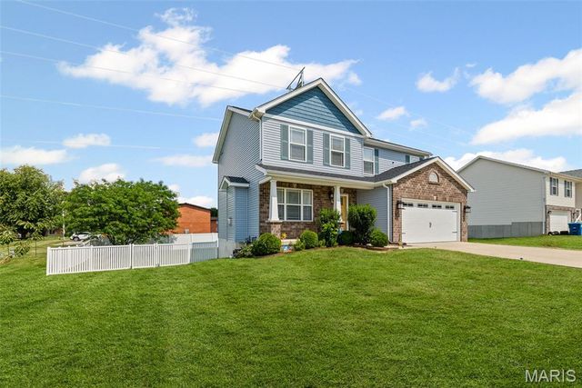 318 Ganim Drive, Shiloh, IL 62221
