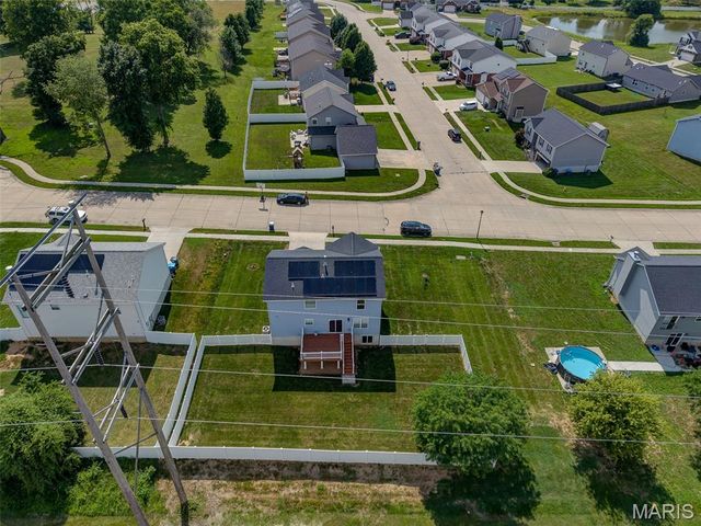 318 Ganim Drive, Shiloh, IL 62221