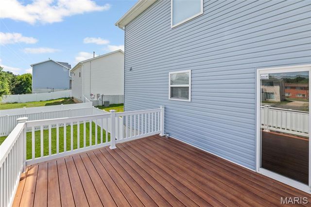 318 Ganim Drive, Shiloh, IL 62221