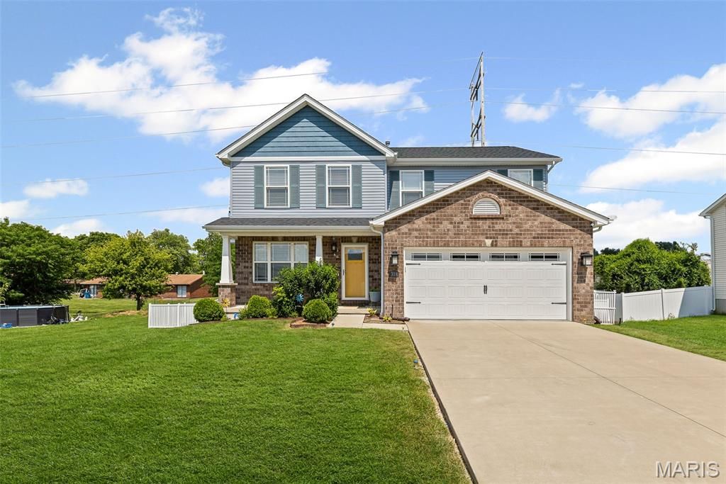 318 Ganim Drive, Shiloh, IL 62221